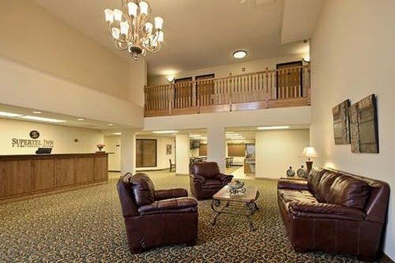 Supertel Inn & Conference Center Creston Interior foto